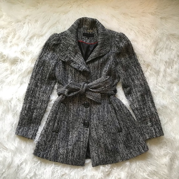 Steve Madden Jackets & Blazers - STEVE MADDEN BLACK AND WHITE COAT